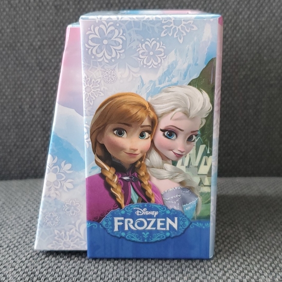 Disney Frozen Elsa & Anna Watch - Picture 3 of 7